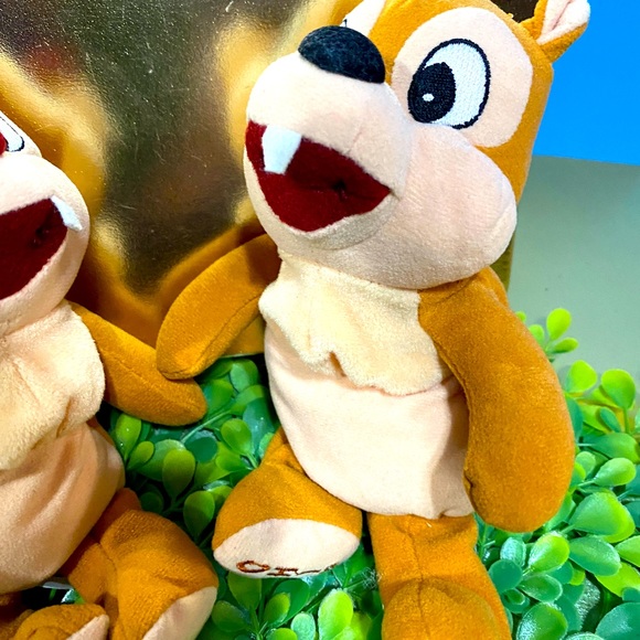 DISNEY EXCLUSIVE NWT VTG 1990s CHIP AND DALE CLASSIC RETIRED BEAN BAG PLUSH PAIR - Picture 11 of 14